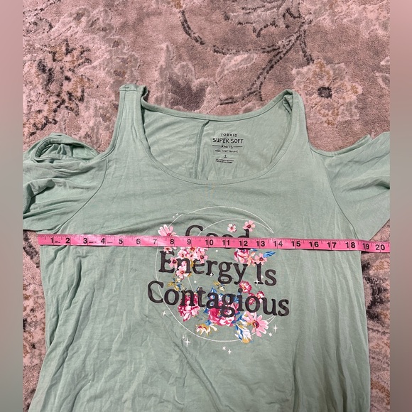 Torrid Super Soft Knits Good Energy Is Contagious Green Blouse Size 1 Or 1X - Picture 5 of 6